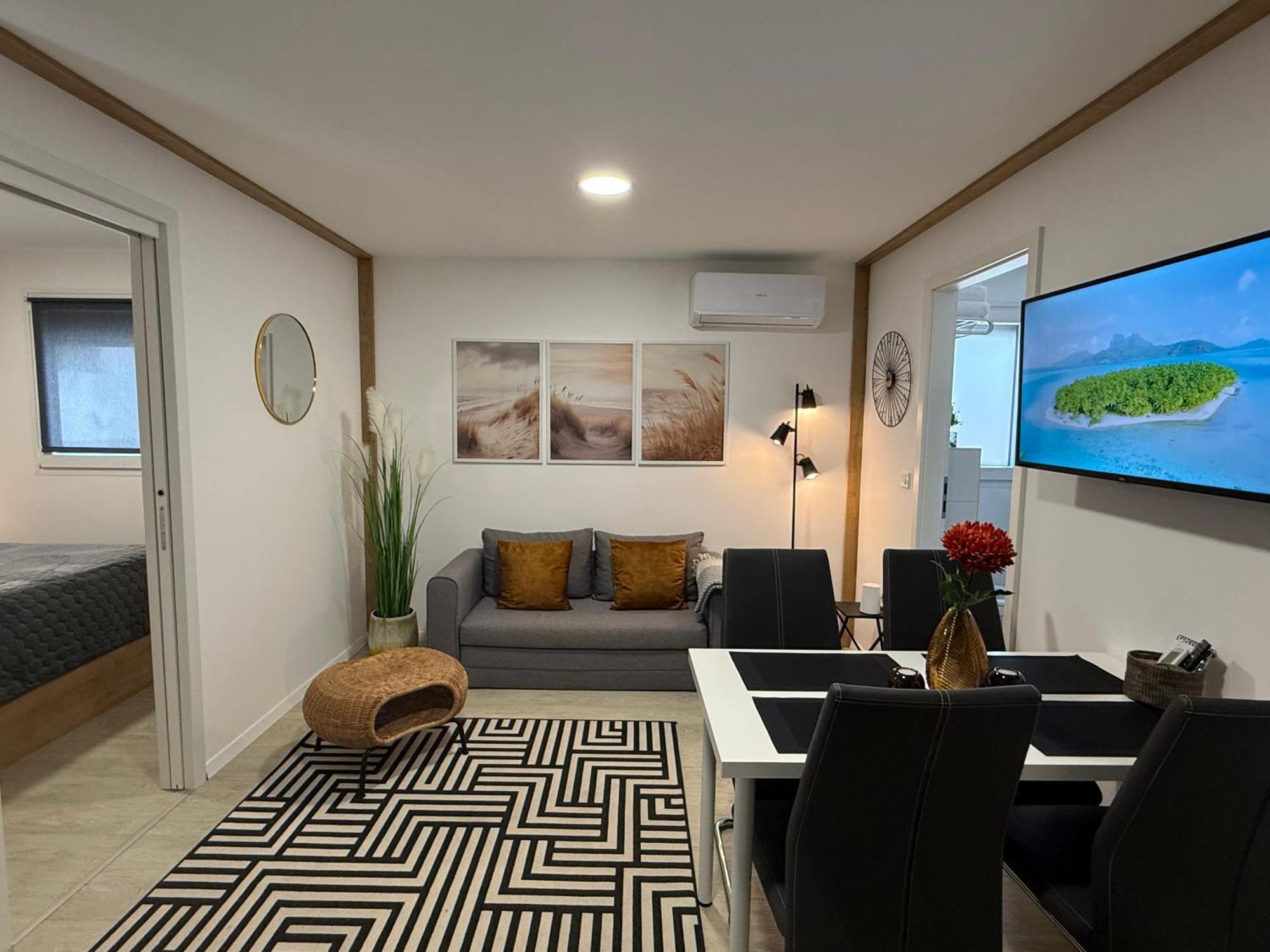 Mobile Home Mare Blu ロバニスカ エクステリア 写真
